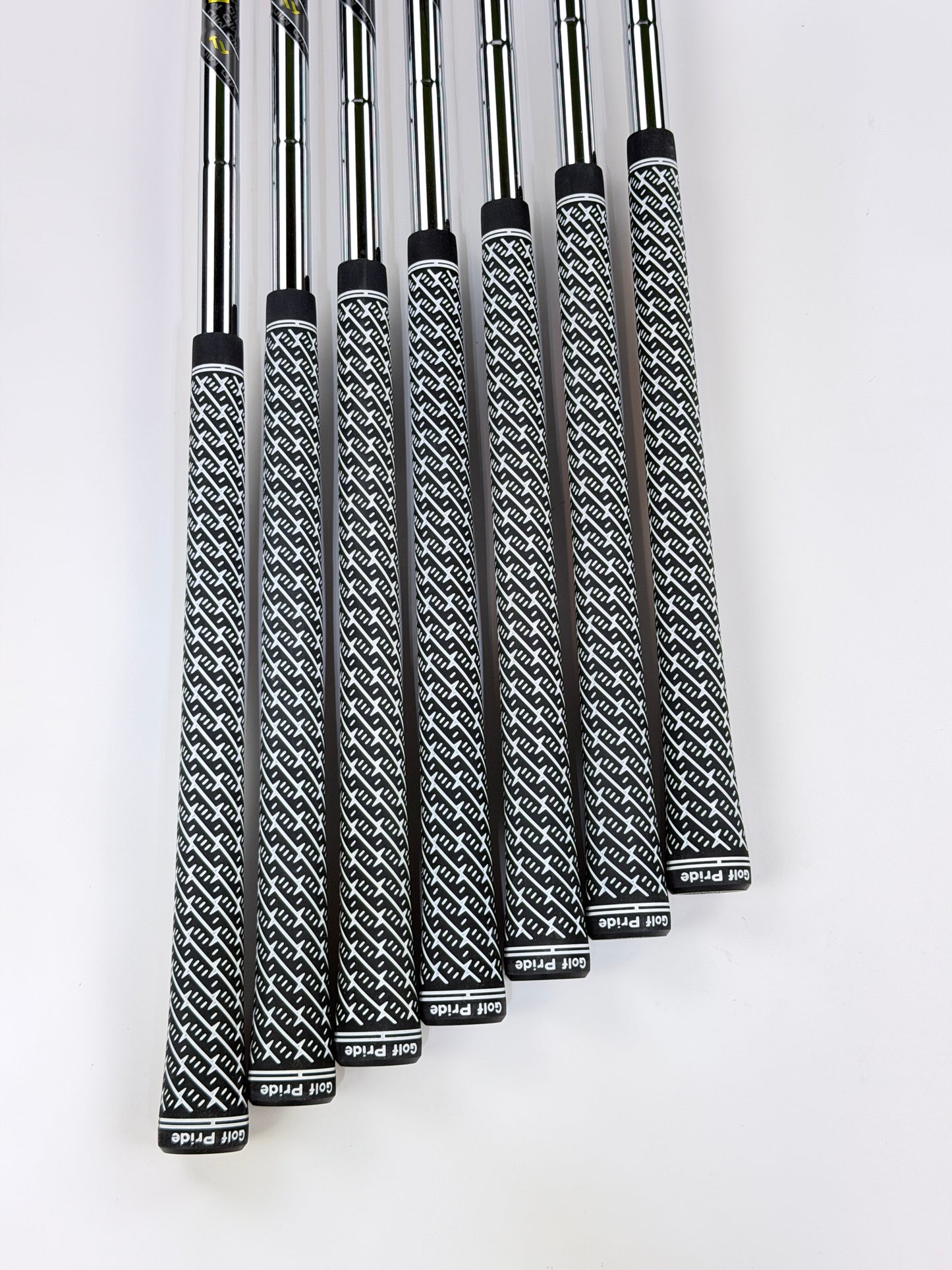 2026 WILSON STAFF MODEL CB IRON SET 4-PW S FLEX LH
