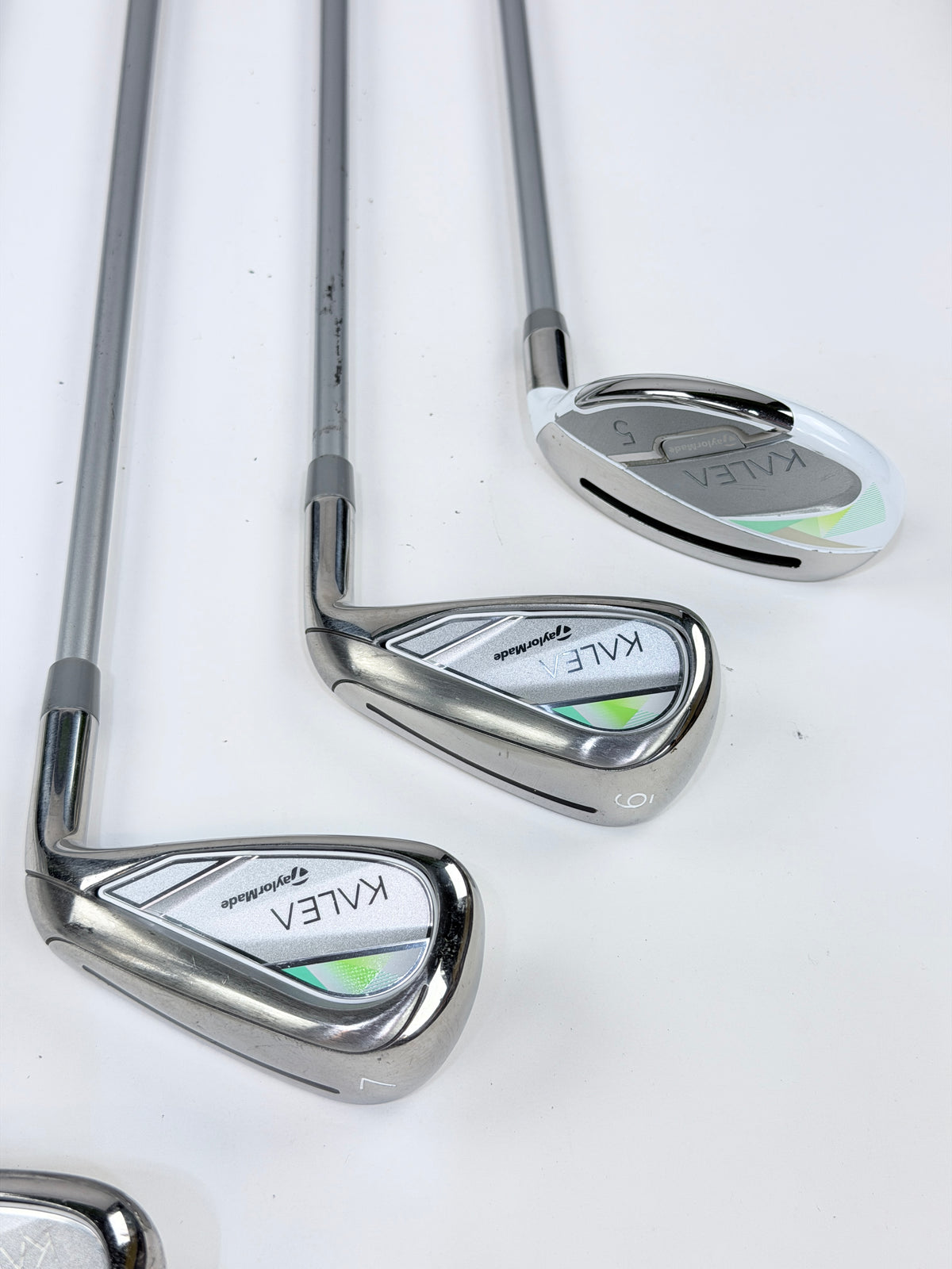 TAYLORMADE KALEA LADIES IRON SET 5-PW SW LADIES FLEX RH -.75”