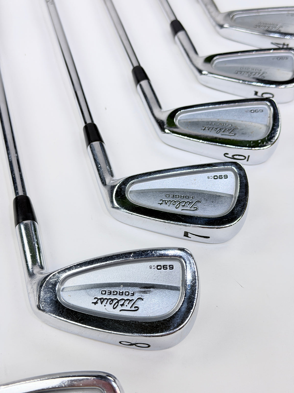 TITLEIST 690 CB IRON SET 4-PW R FLEX RH -.25”