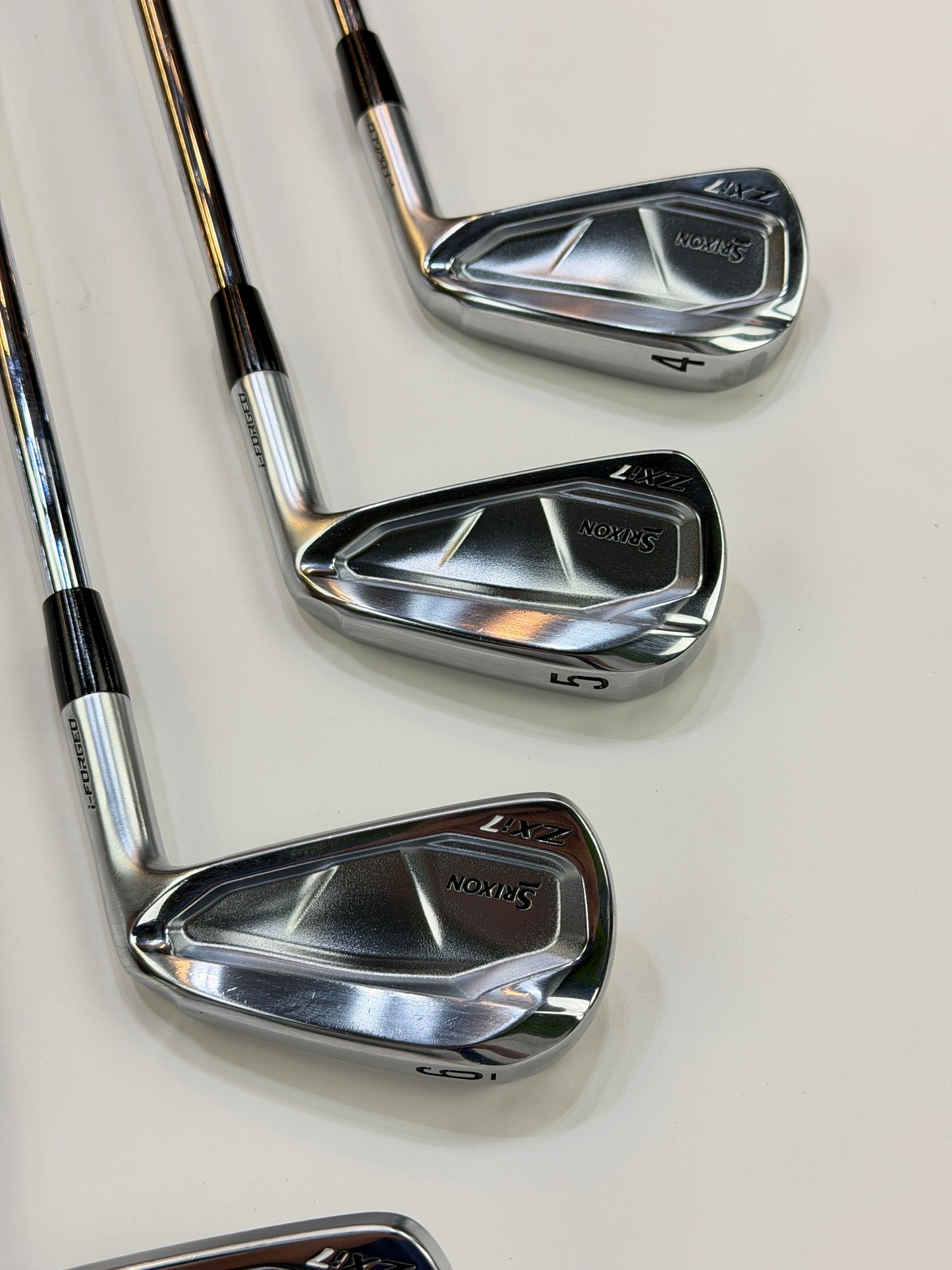 SRIXON ZXI7 IRON SET 4-PW X FLEX RH