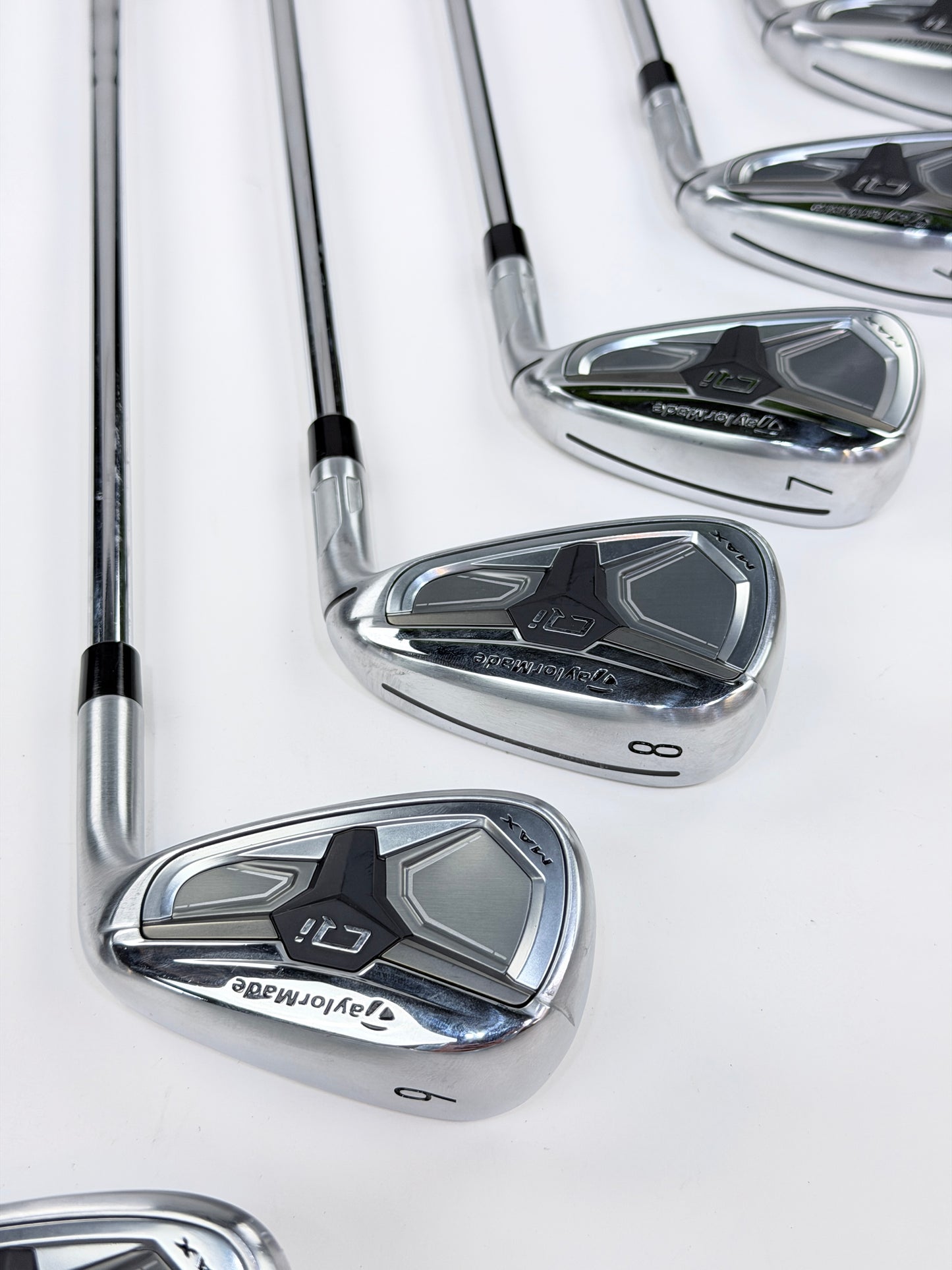TAYLORMADE QI MAX IRON SET 5-PW GW R FLEX RH