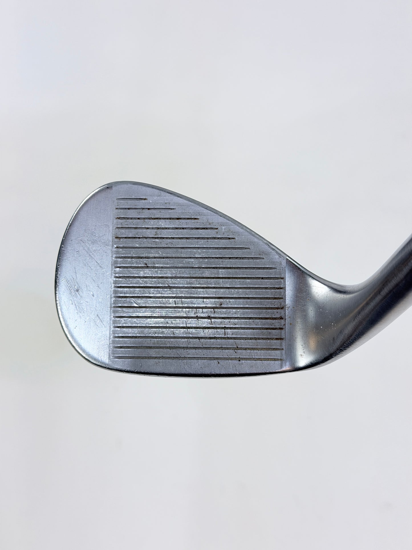 TITLEIST VOKEY SM10 56° WEDGE R FLEX RH 37”