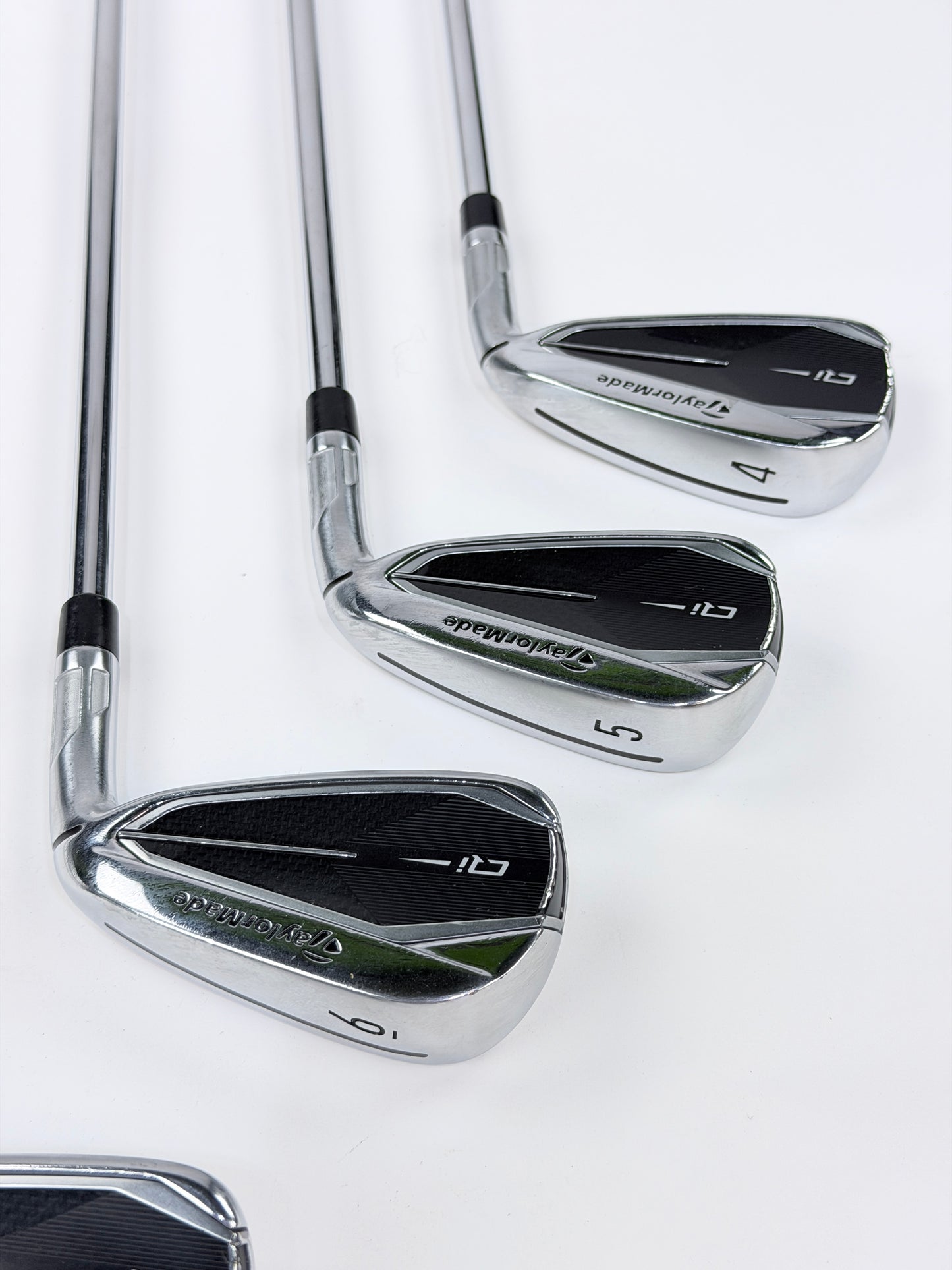 TAYLORMADE QI IRON SET 4-PW R FLEX RH
