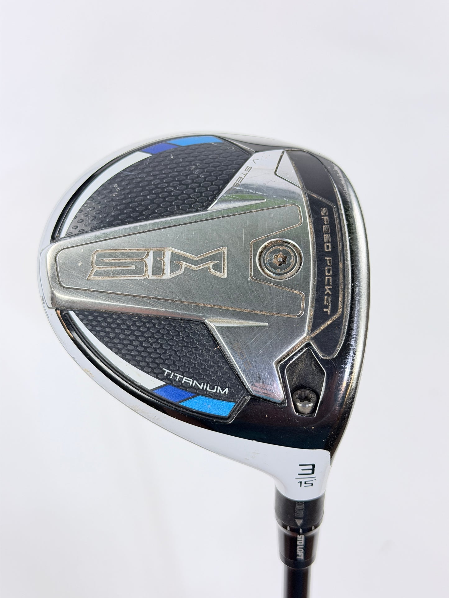 TAYLORMADE SIM TITANIUM 15° 3 WOOD S FLEX RH 42.5”
