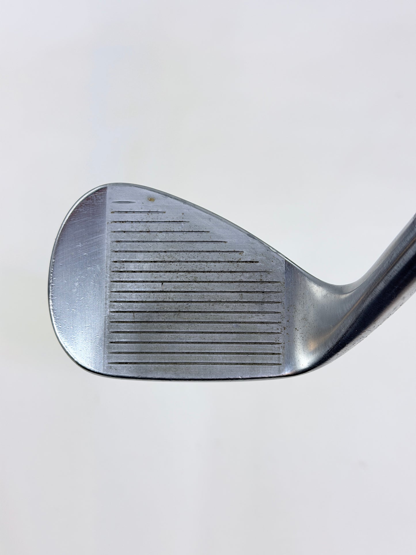 TITLEIST VOKEY SM10 52° WEDGE R FLEX RH 37”