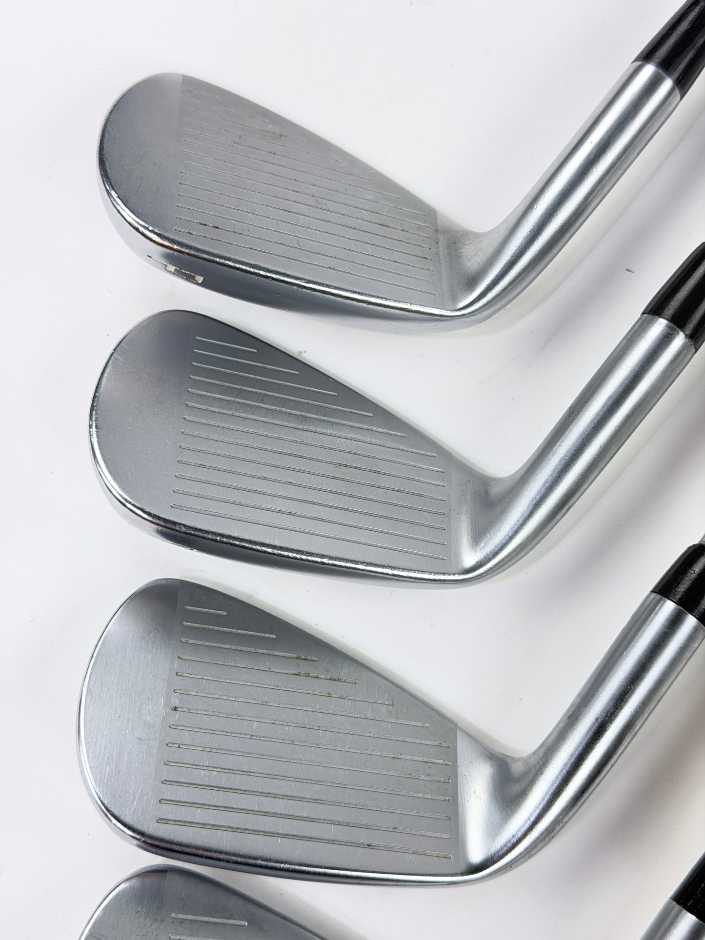 MIZUNO JPX 923 HOT METAL PRO IRON SET 4-PW S FLEX RH -.5”