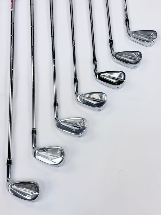 WILSON DYNAPWR FORGED IRON SET 5-PW GW S FLEX RH