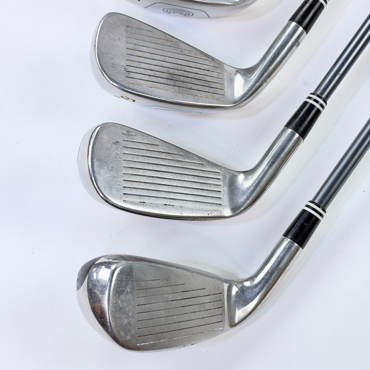CLEVELAND HIBORE IRON SET 4-PW S FLEX RH -1”