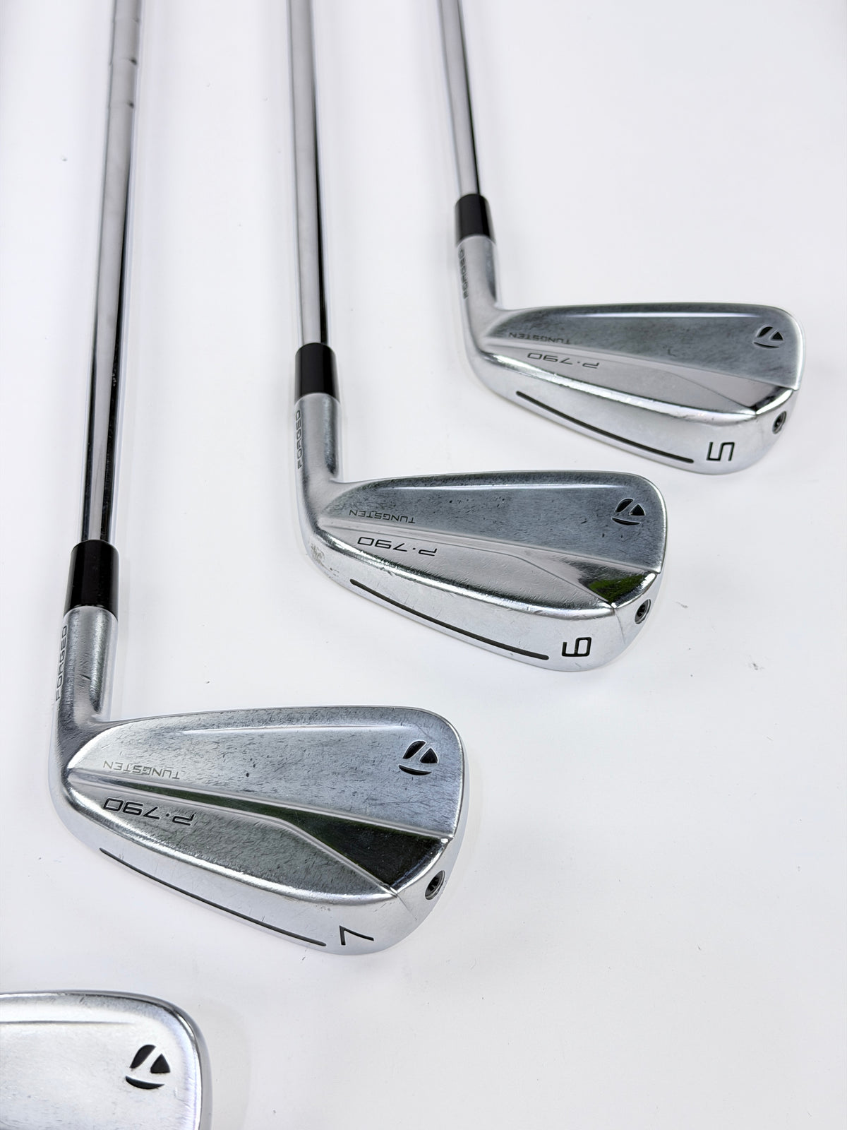 TAYLORMADE P790 IRON SET 5-PW AW S FLEX RH