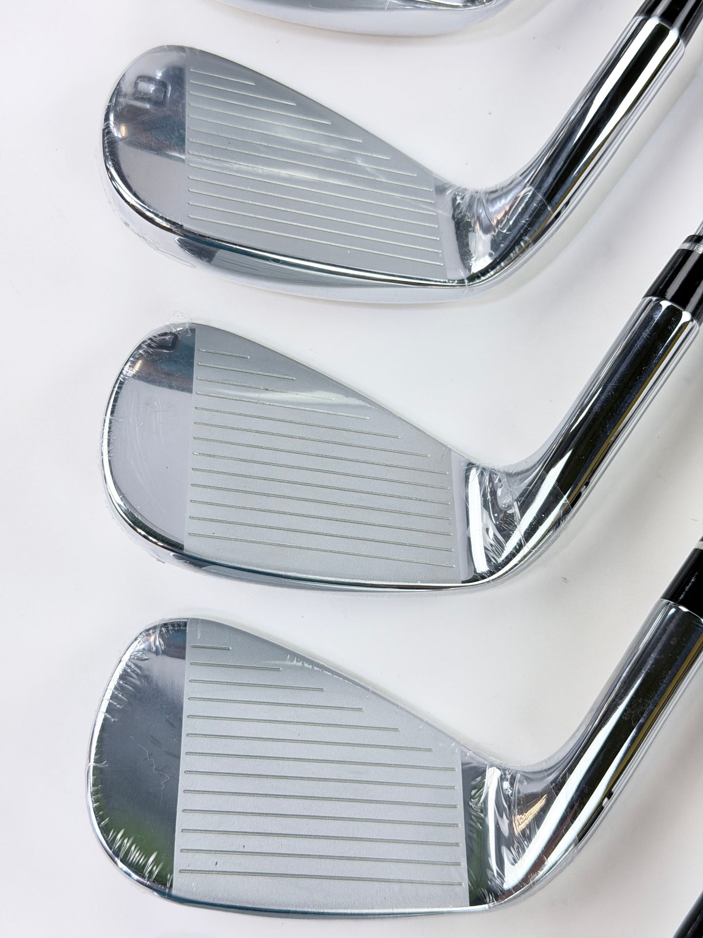 WILSON DYNAPWR FORGED IRON SET 5-PW GW S FLEX RH