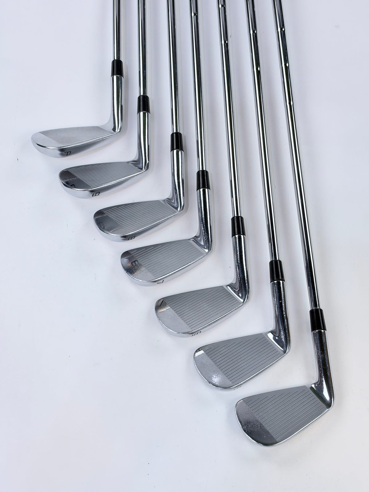 TAYLORMADE P7TW IRON SET 4-PW S FLEX RH