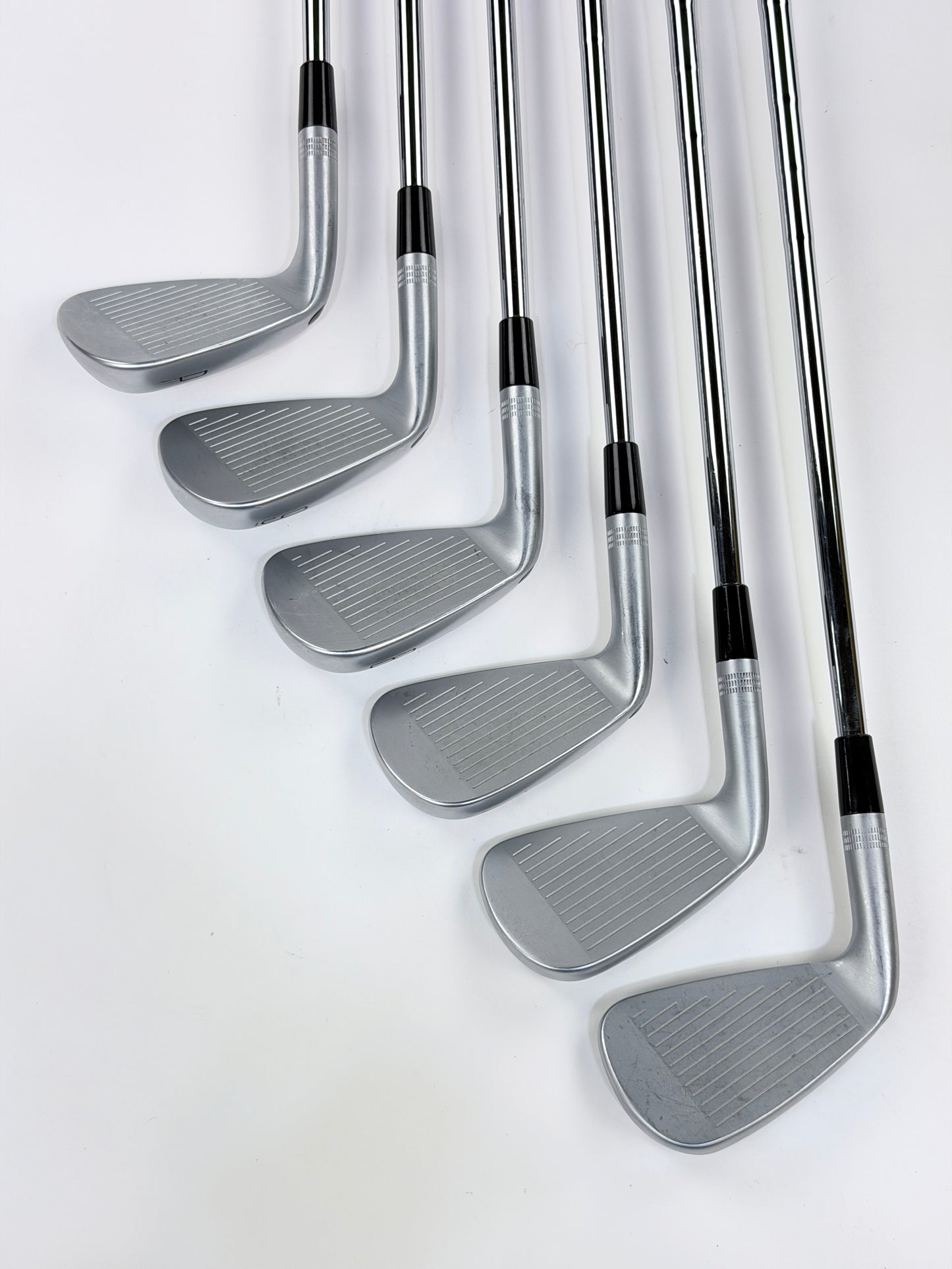 WILSON STAFF MODEL XB IRON SET 5-PW S FLEX RH
