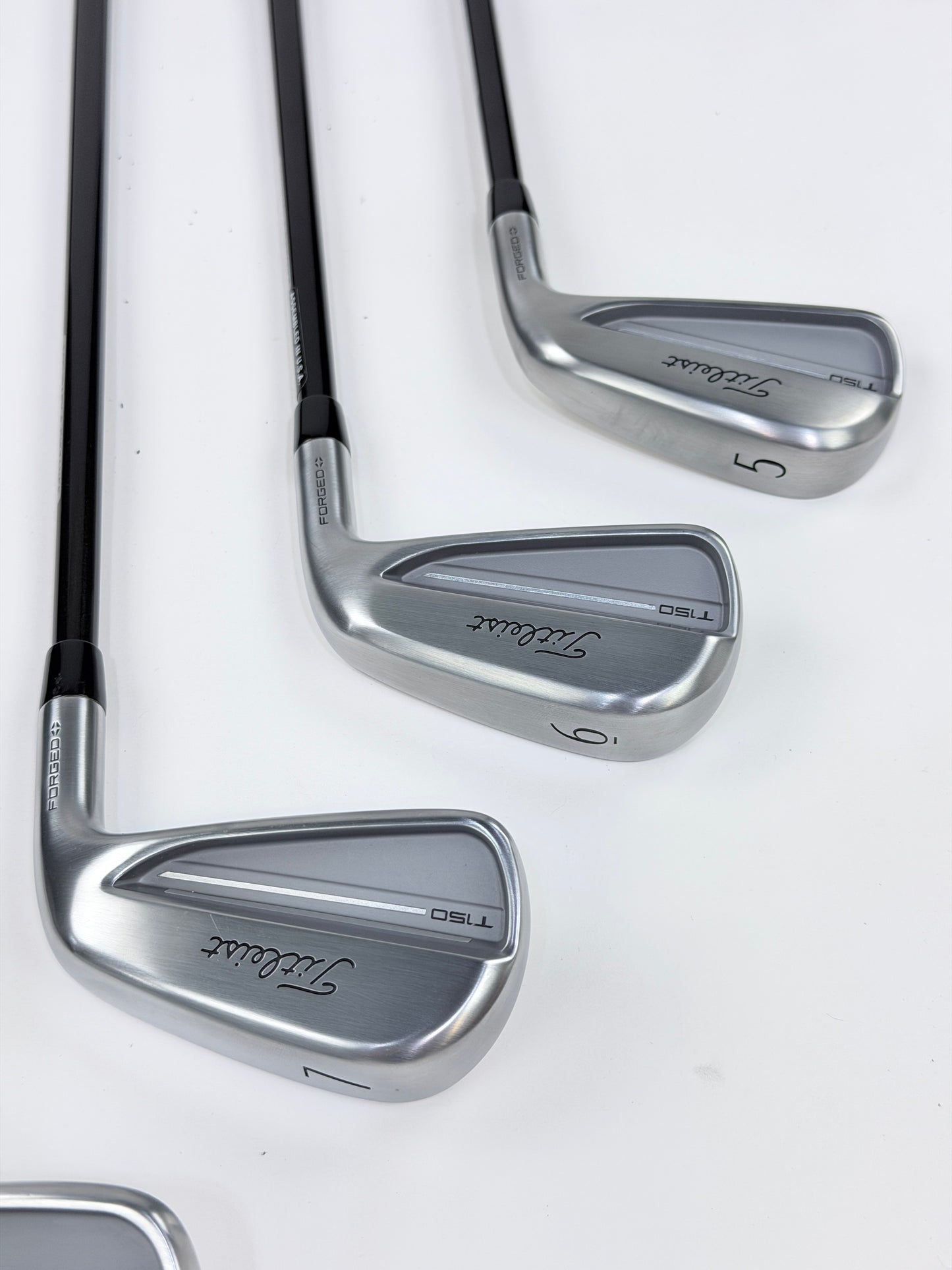 TITLEIST 2025 T150 IRON SET 5-PW S FLEX RH TOUR AD SHAFTS
