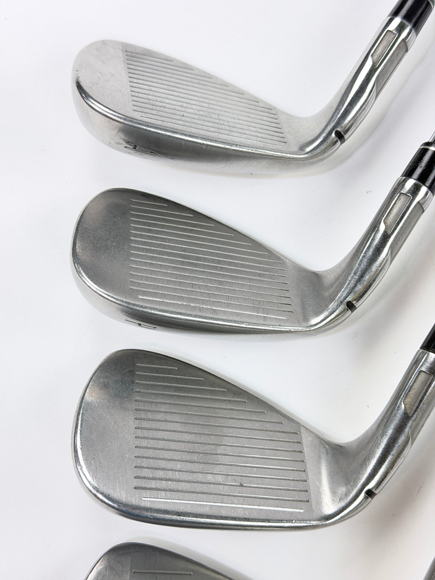 TAYLORMADE STEALTH IRON SET 4-PW AW R FLEX RH