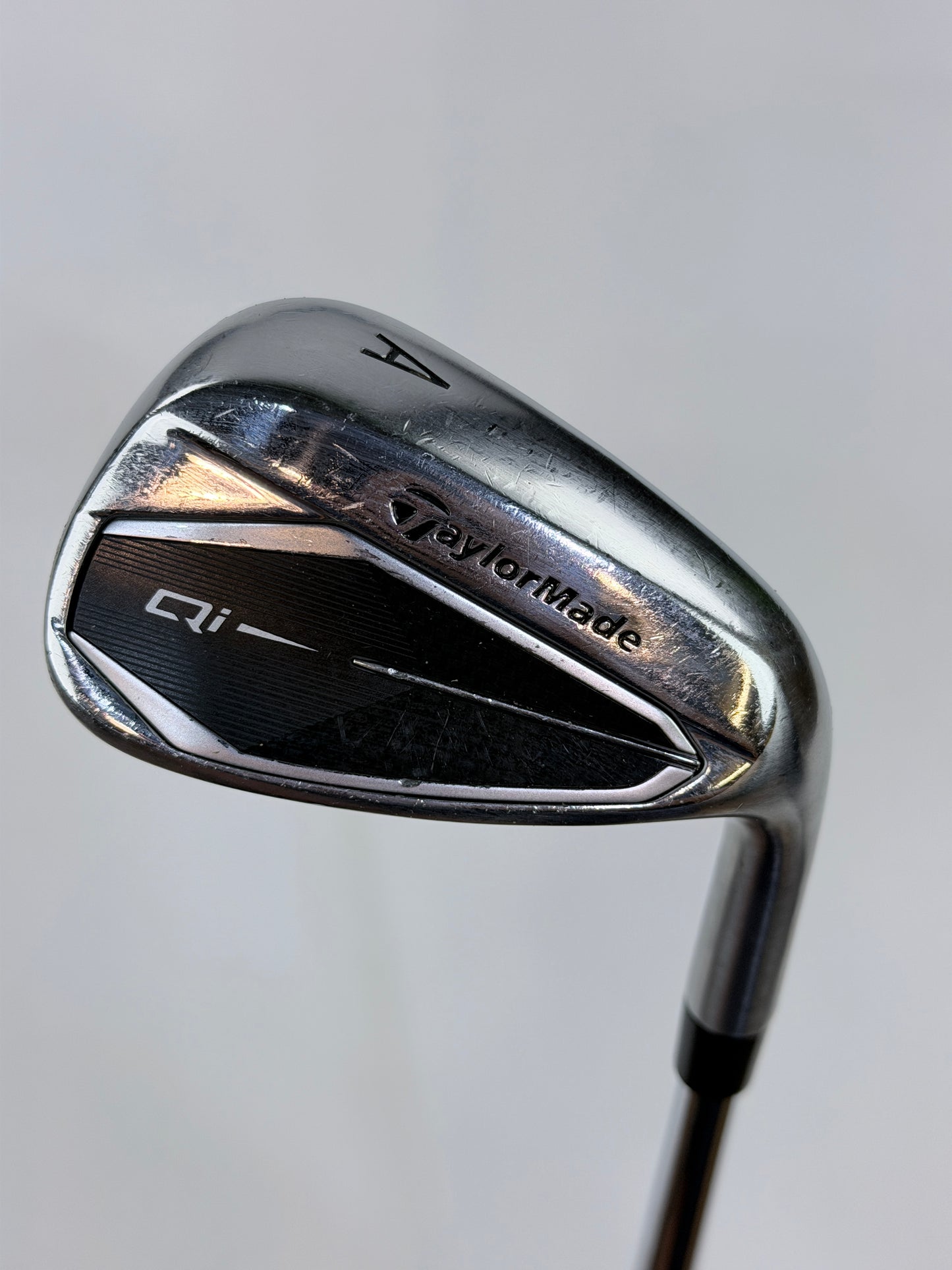 TAYLORMADE QI AW WEDGE S FLEX RH 35.75”