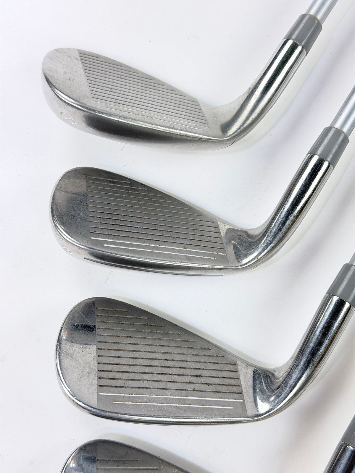 TAYLORMADE KALEA LADIES IRON SET 5-PW SW LADIES FLEX RH -.75”