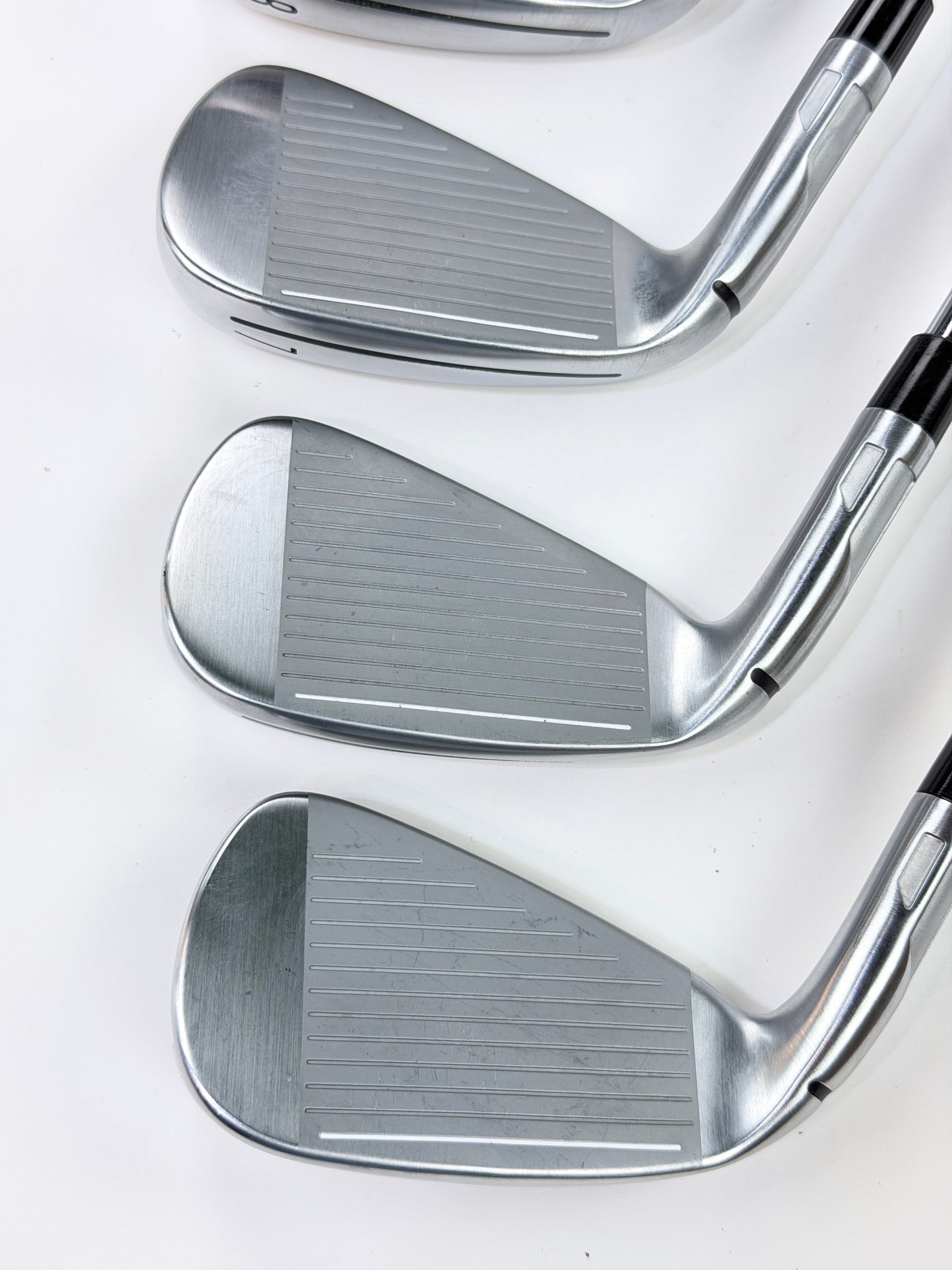 TAYLORMADE QI MAX IRON SET 5-PW GW R FLEX RH