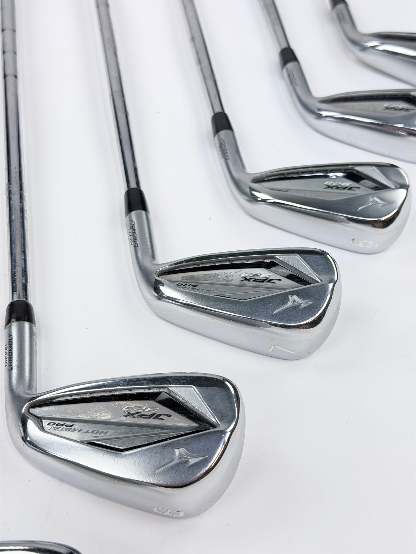 MIZUNO JPX 923 HOT METAL PRO IRON SET 4-PW S FLEX RH -.5”