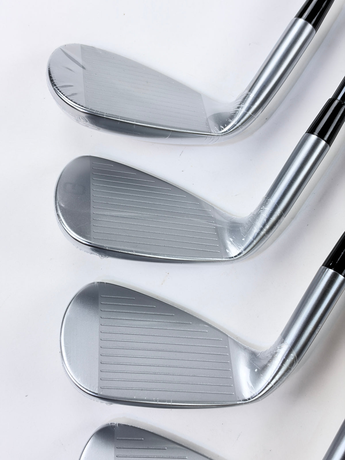 MIZUNO JPX 925 HOT METAL HL IRON SET 5-PW GW SENIOR FLEX RH +.25” NEW