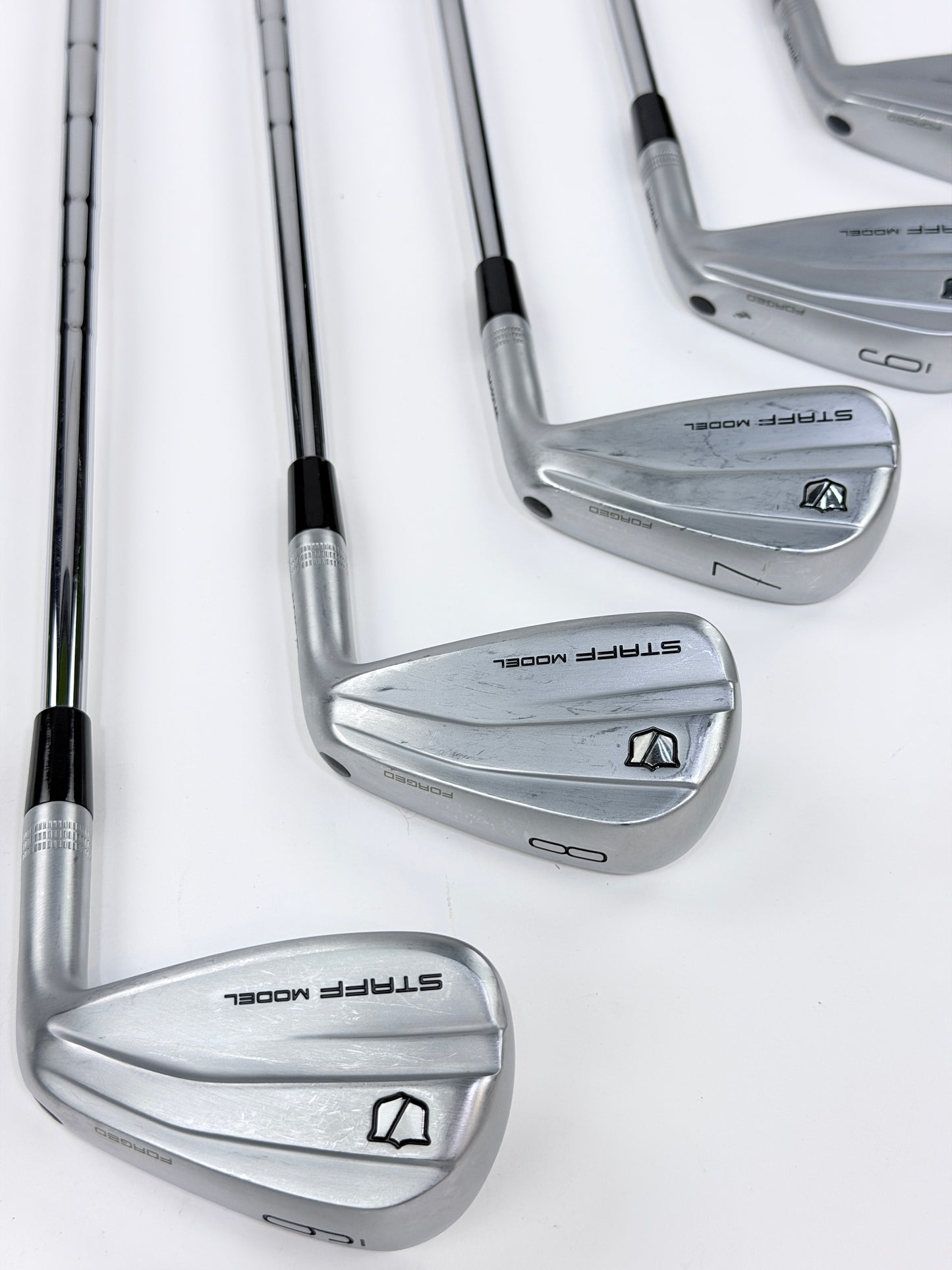 WILSON STAFF MODEL XB IRON SET 5-PW S FLEX RH