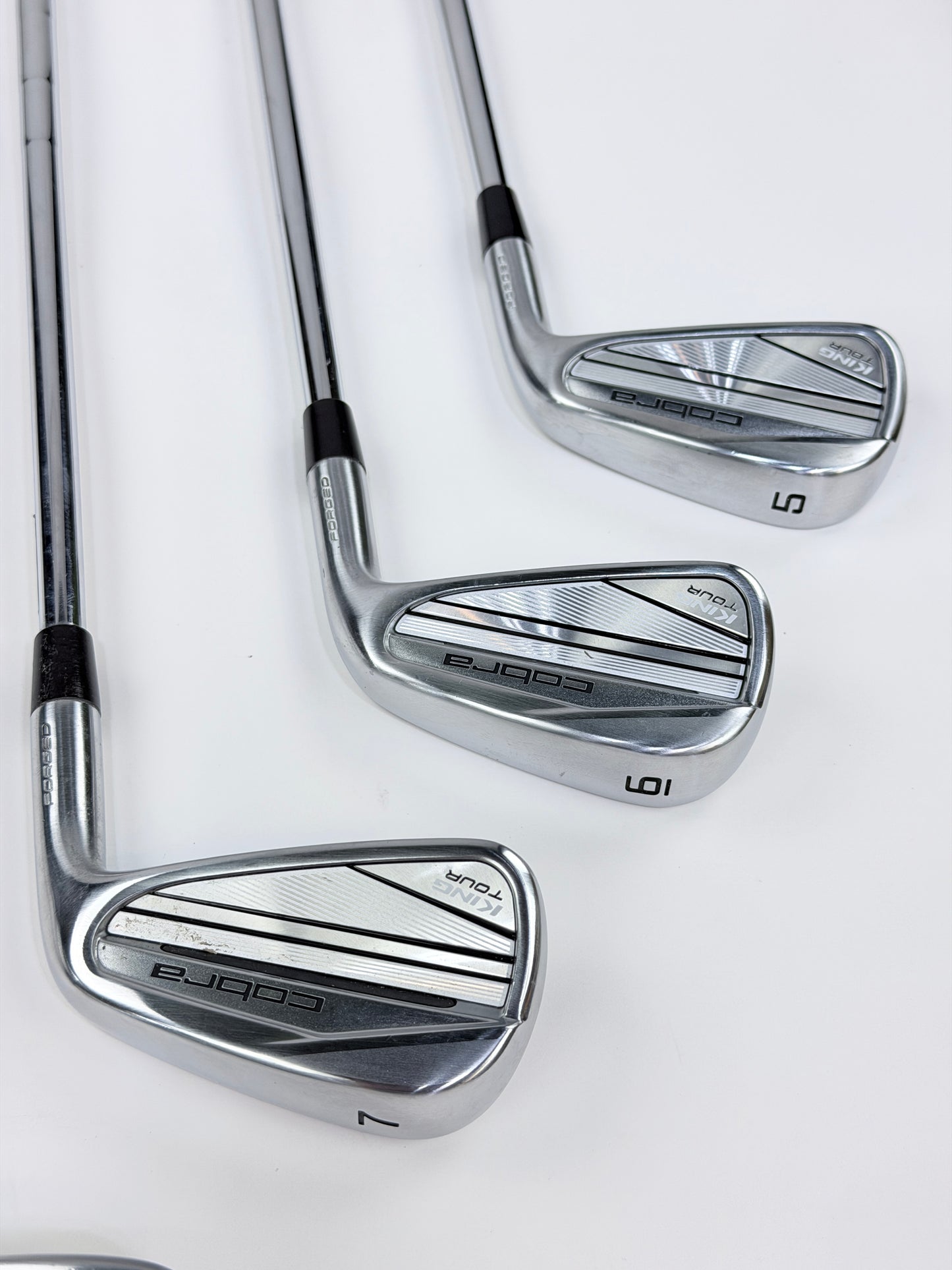 COBRA KING TOUR IRON SET 5-PW R FLEX RH +.25”