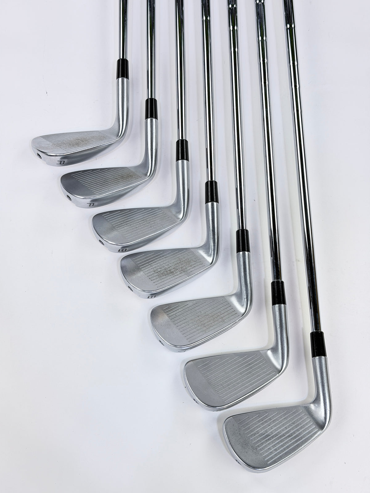 TAYLORMADE P790 IRON SET 5-PW AW S FLEX RH