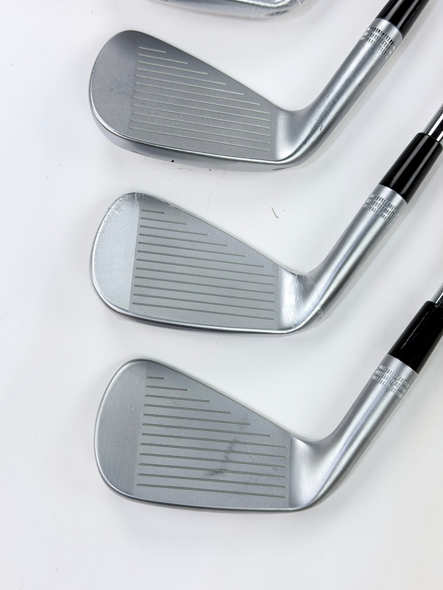 WILSON STAFF MODEL BLADES IRON SET 5-PW S FLEX RH