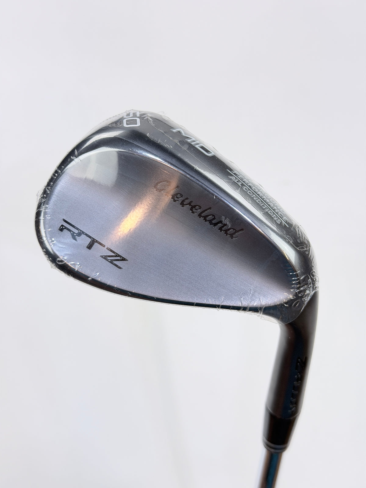 CLEVELAND RTZ BLACK 50° WEDGE STIFF FLEX RH 35.5” NEW