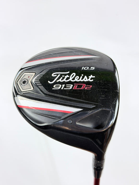 TITLEIST 913 D2 10.5° DRIVER R FLEX RH 44.5”