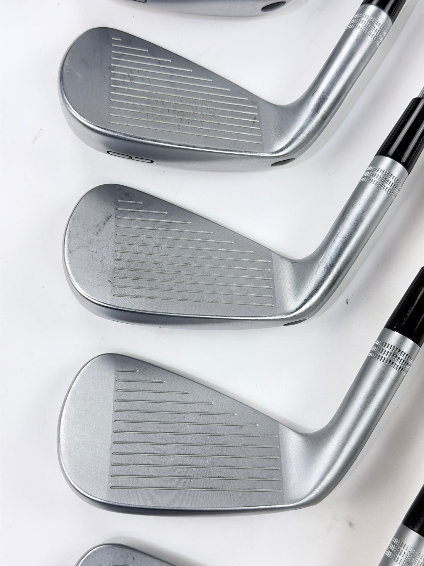 WILSON STAFF MODEL XB IRON SET 5-PW S FLEX RH