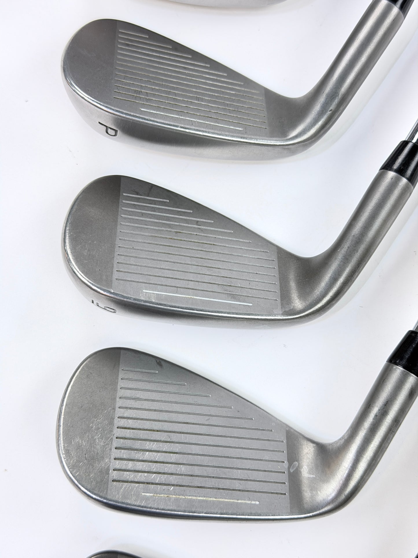 COBRA DARK SPEED IRON SET 5-PW GW SW S FLEX RH