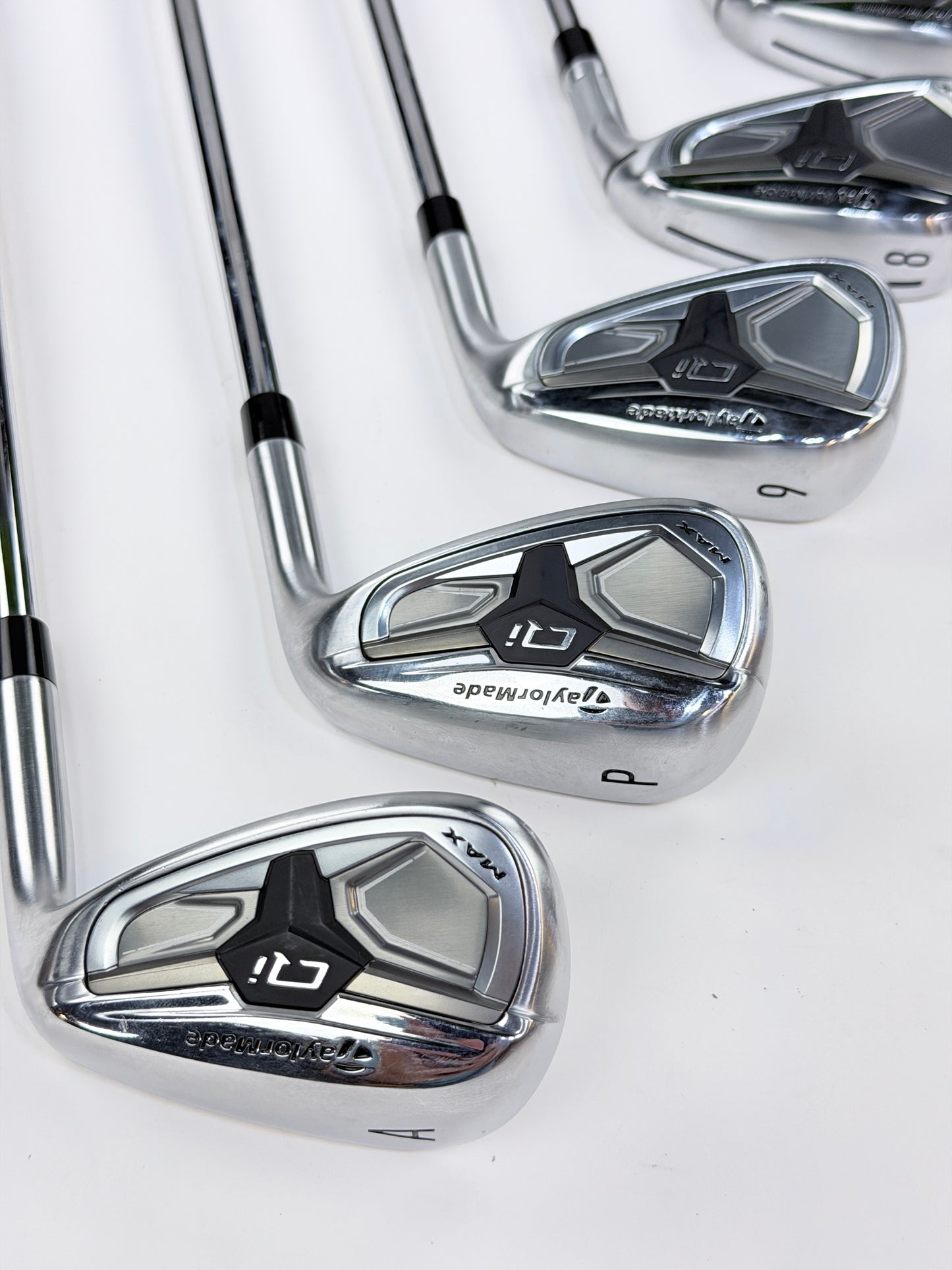 TAYLORMADE QI MAX IRON SET 5-PW GW R FLEX RH