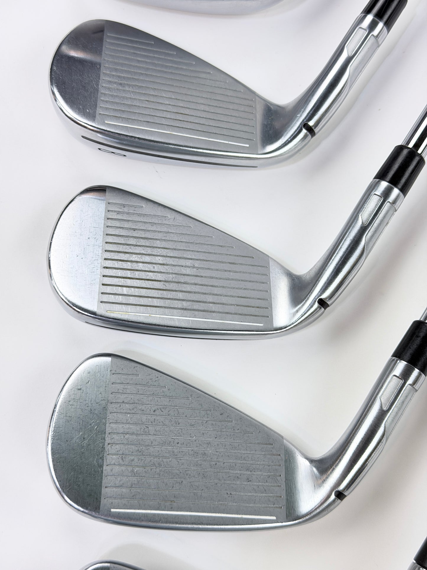 TAYLORMADE QI IRON SET 4-PW R FLEX RH