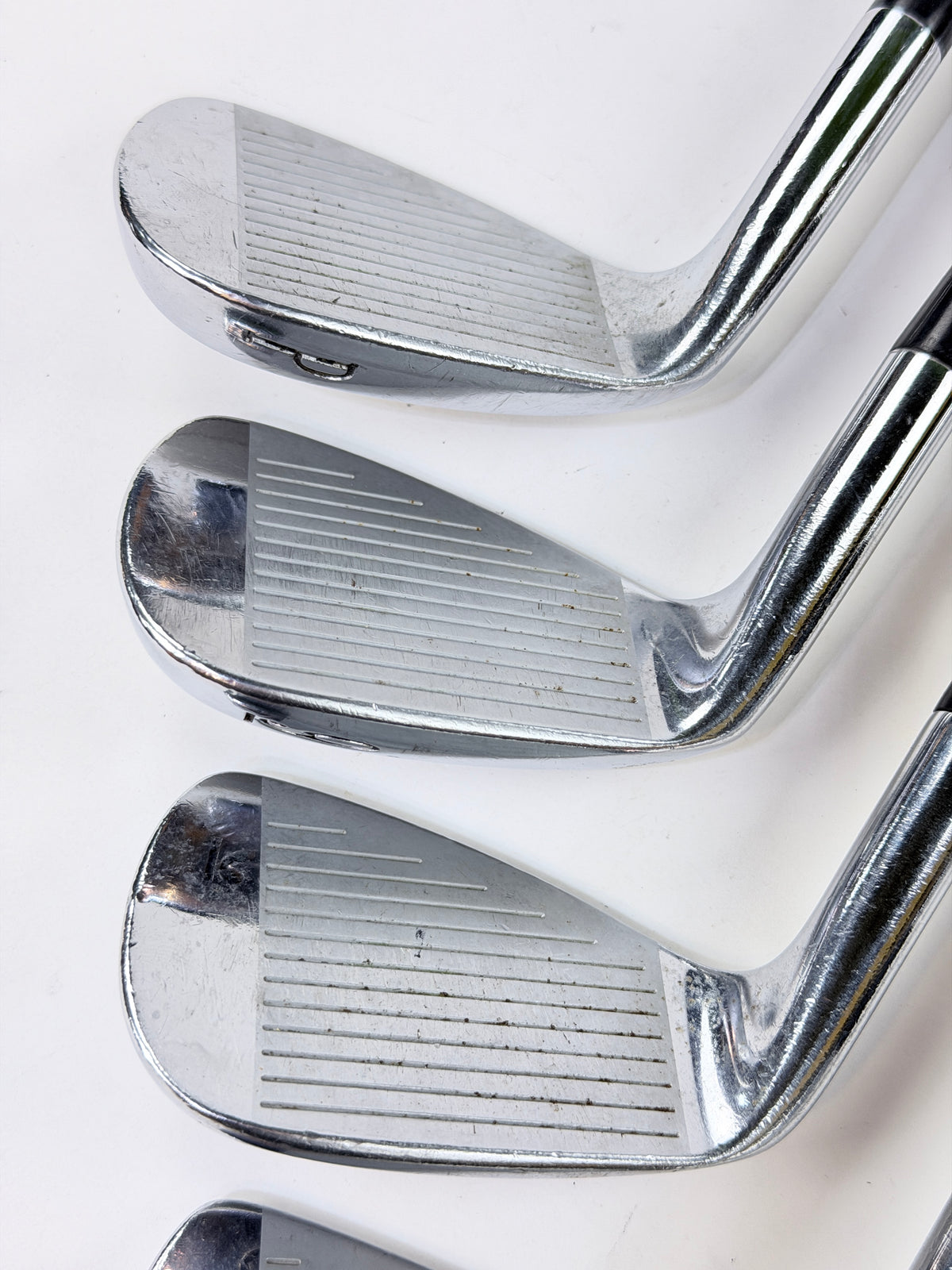 TITLEIST 690 CB IRON SET 4-PW R FLEX RH -.25”