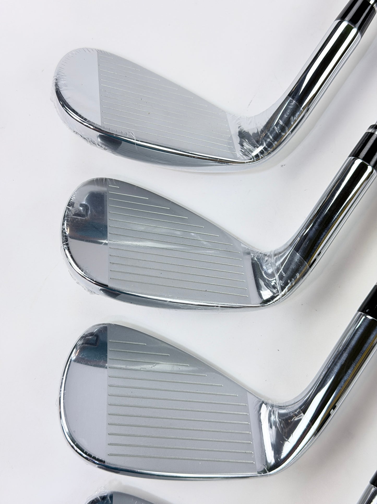 WILSON DYNAPWR FORGED IRON SET 5-PW GW S FLEX RH