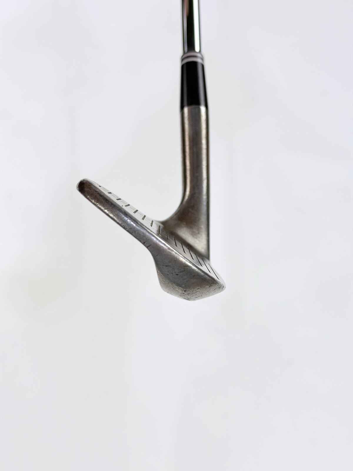 CLEVELAND CG12 WEDGE 52° WEDGE FLEX RH 35.5”