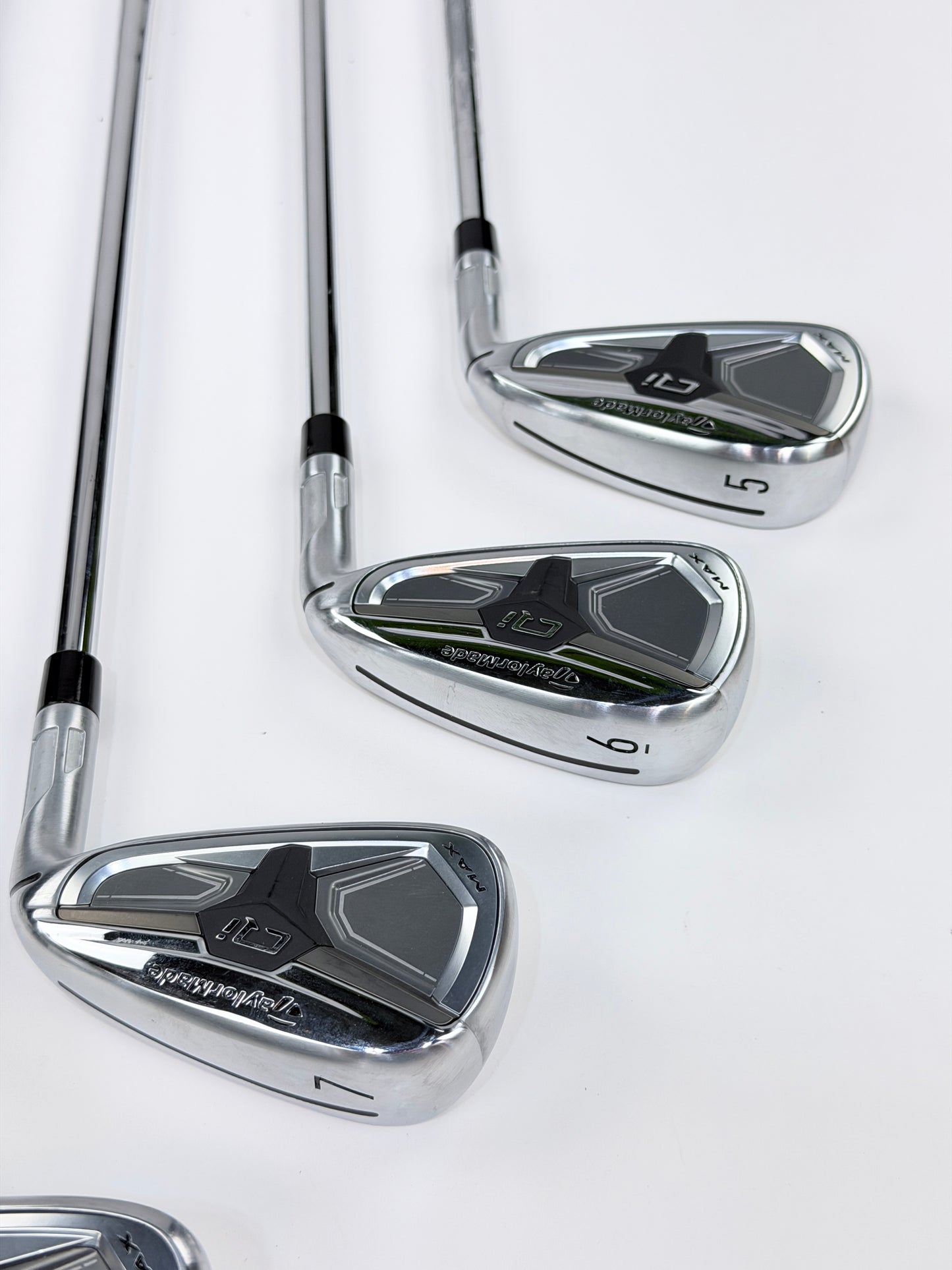 TAYLORMADE QI MAX IRON SET 5-PW GW R FLEX RH