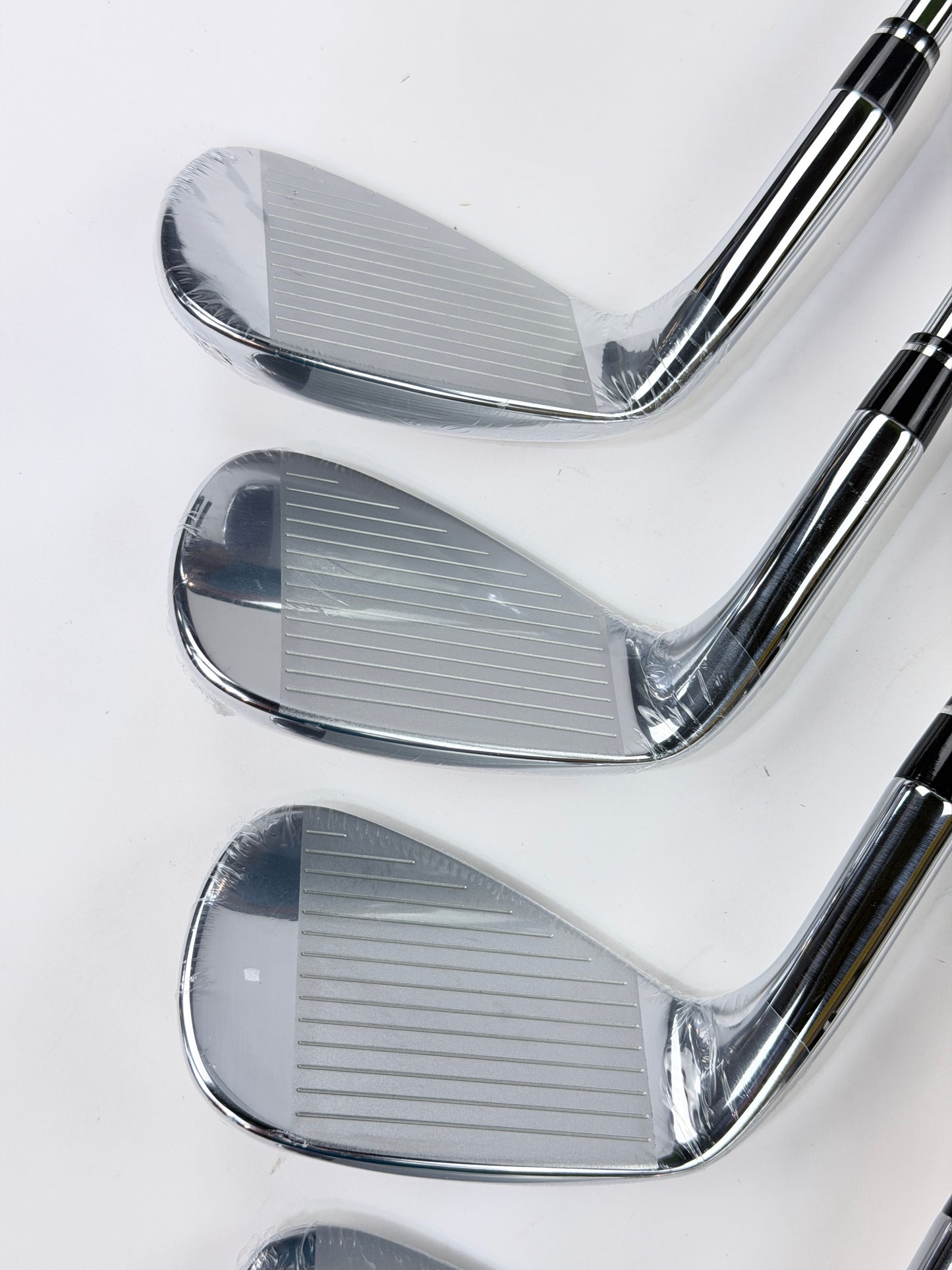 WILSON DYNAPWR FORGED IRON SET 5-PW GW S FLEX RH