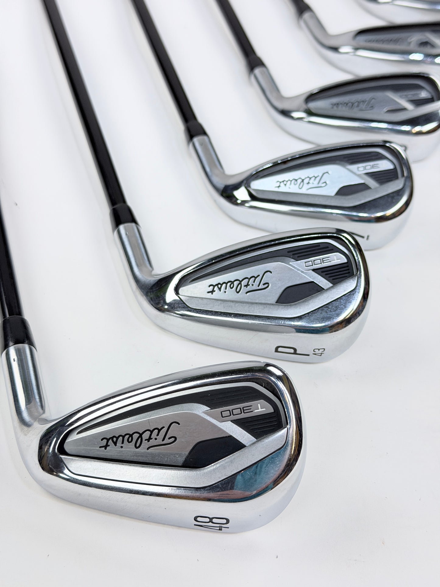 TITLEIST T300 IRON SET 5-PW 48° R FLEX RH