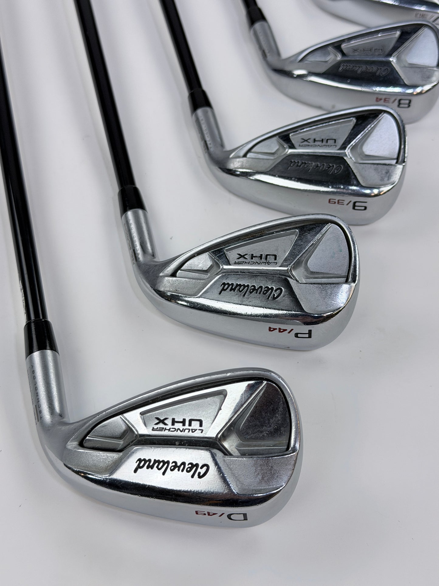 CLEVELAND LAUNCHER UHX IRON SET 5-PW GW R FLEX RH