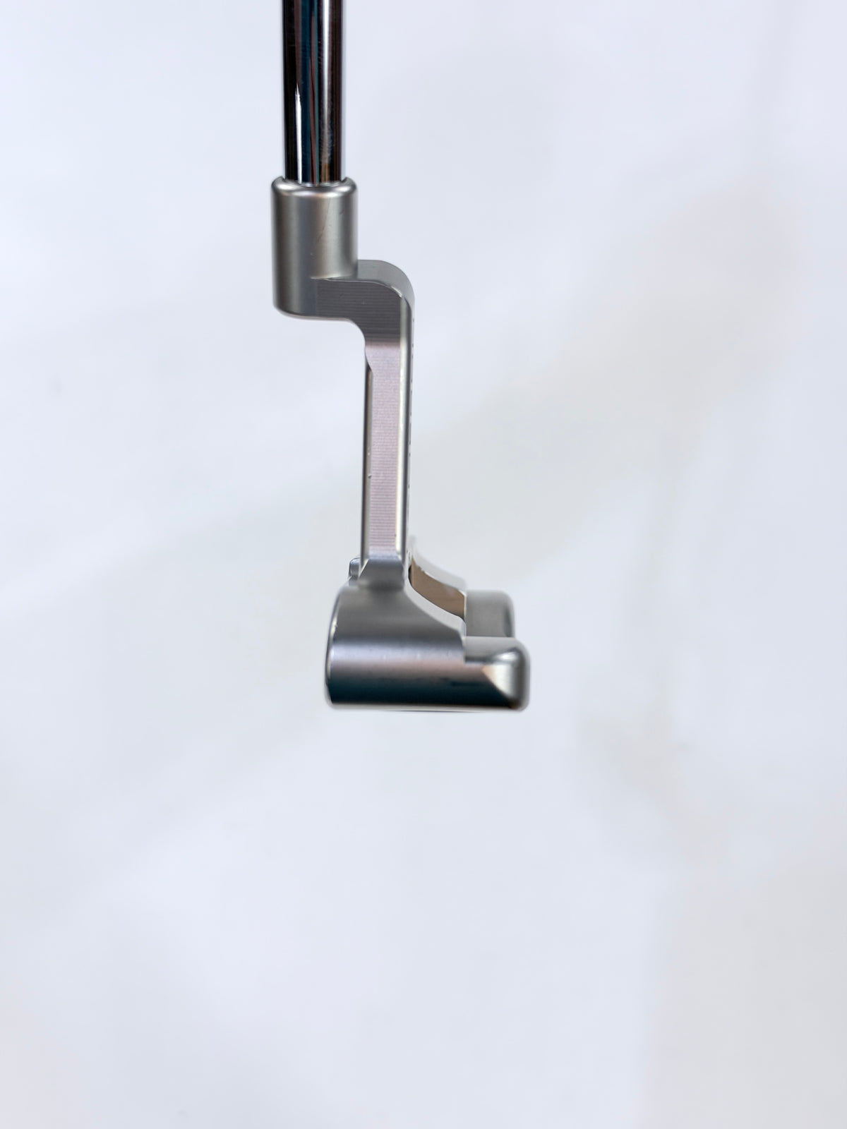 SCOTTY CAMERON CHAMPIONS CHOICE NEWPORT BUTTON BACK PUTTER RH 34”