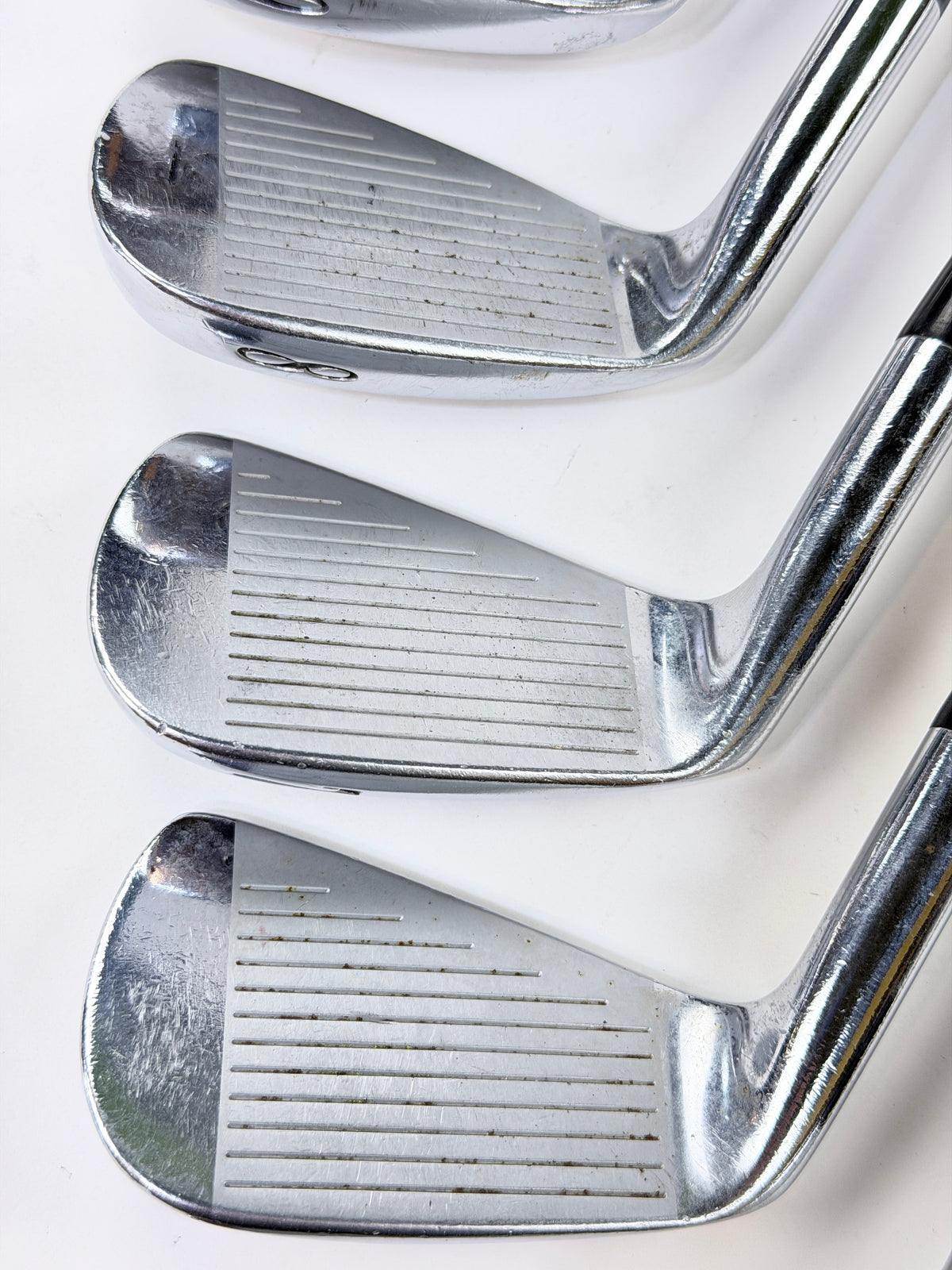 TITLEIST 690 CB IRON SET 4-PW R FLEX RH -.25”
