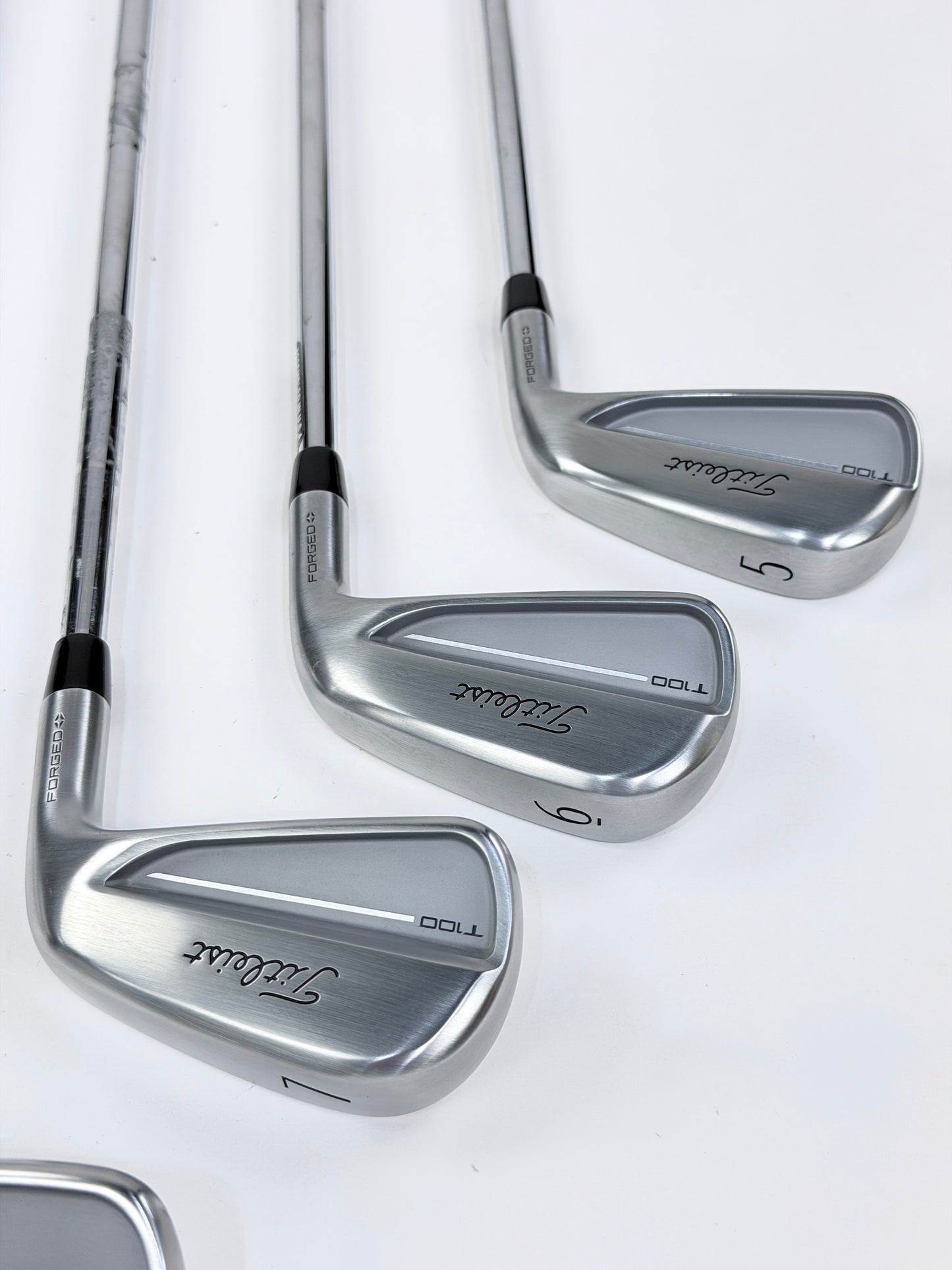 TITLEIST 2025 T100 IRON SET 5-PW S FLEX RH