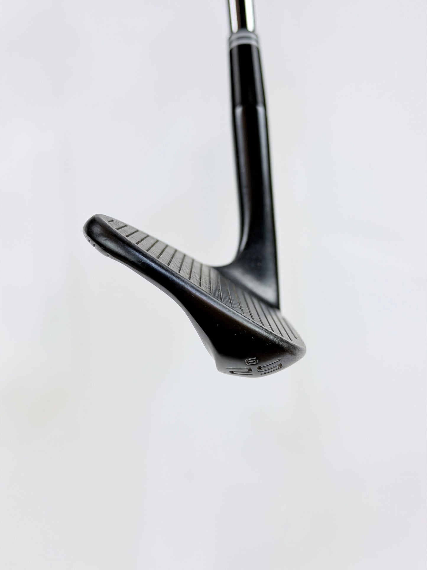 CLEVELAND RTX FULL FACE 52° WEDGE FLEX RH 35.5”