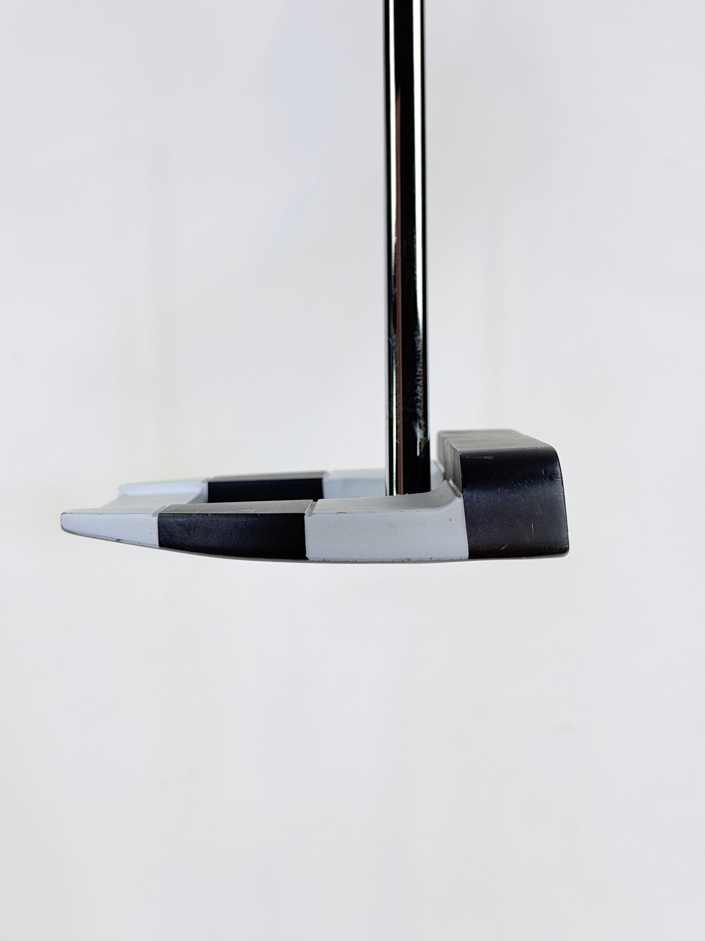 ODYSSEY AI ONE SQUARE 2 SQUARE JAILBIRD PUTTER RH 35”