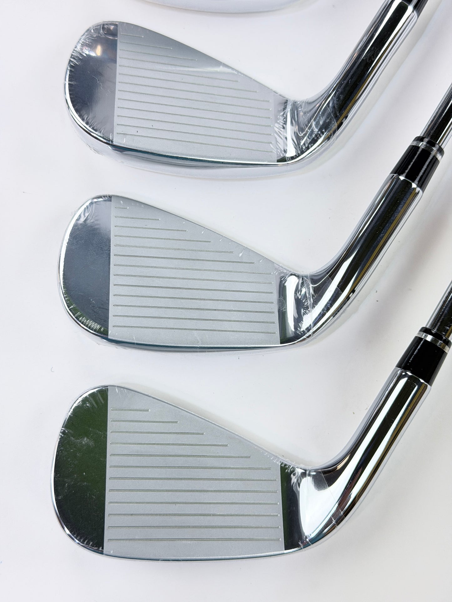 WILSON DYNAPWR FORGED IRON SET 5-PW GW S FLEX RH