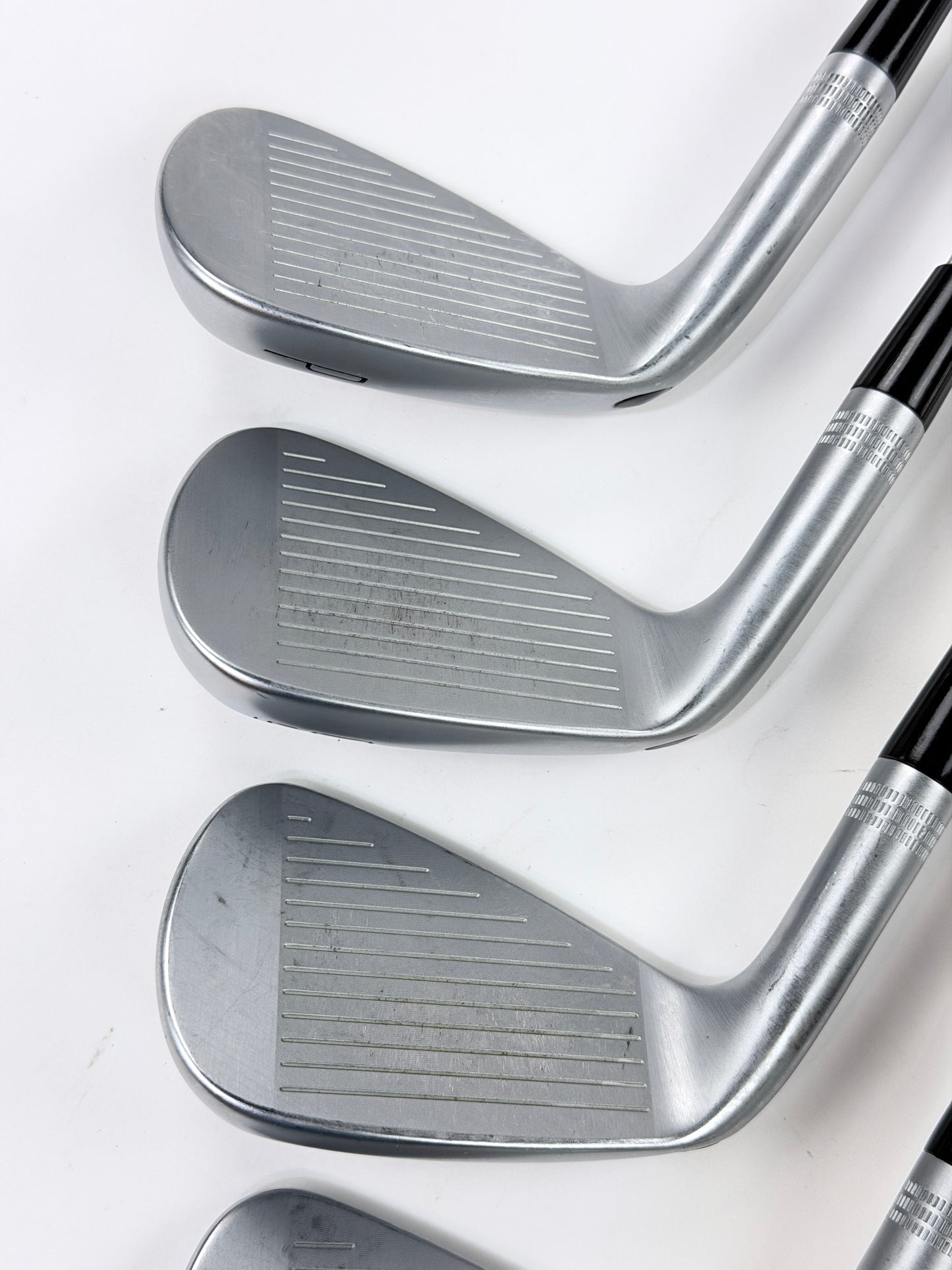 WILSON STAFF MODEL XB IRON SET 5-PW S FLEX RH
