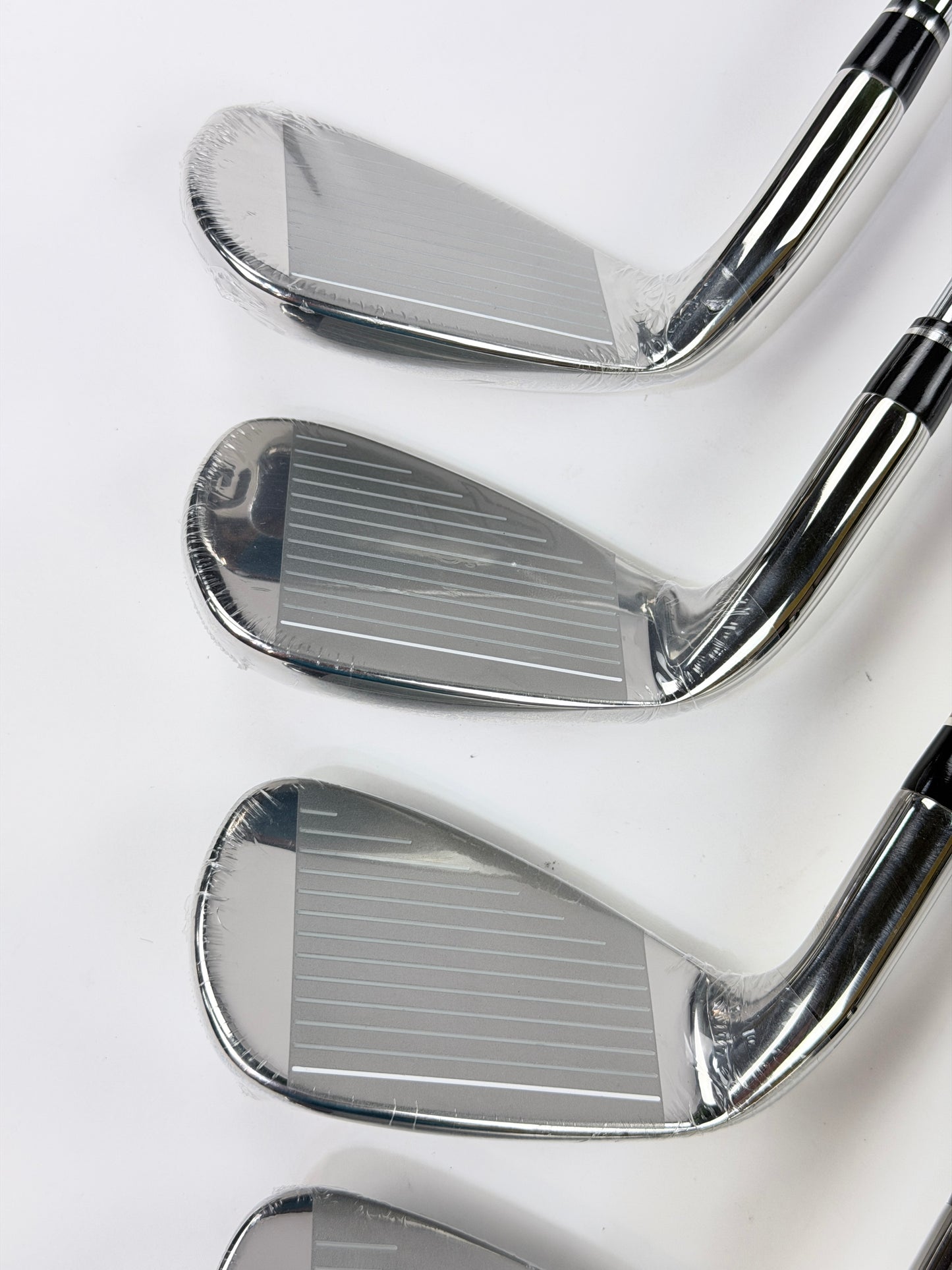 WILSON LAUNCH PAD IRON SET 5-PW GW S FLEX RH