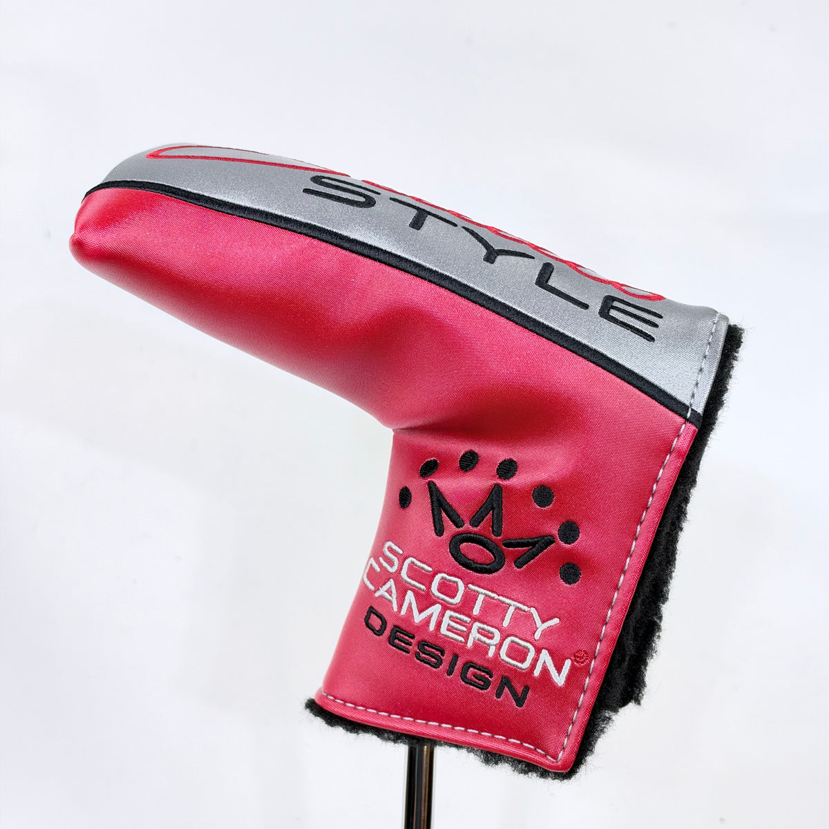 SCOTTY CAMERON STUDIO STYLE NEWPORT+ PUTTER RH 34” NEW