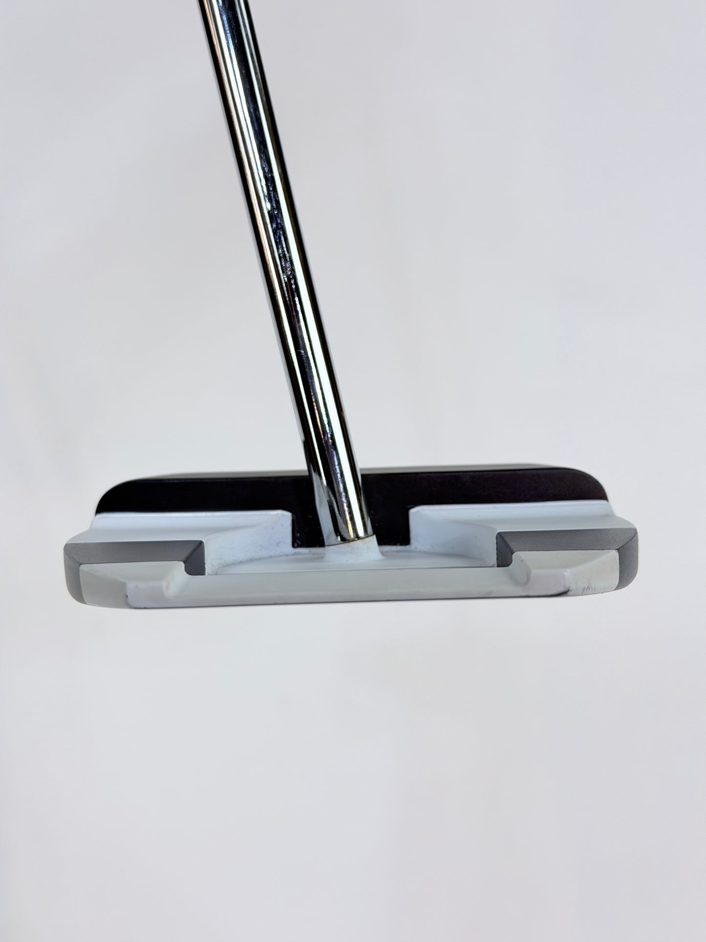 ODYSSEY SQUARE 2 SQUARE JAILBIRD BROOMSTICK PUTTER RH 48”